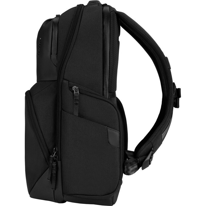 Incipio A.R.C. Carrying Case (Backpack) for 32.8 cm (12.9") to 40.6 cm (16") Apple Notebook, MacBook Pro - Black