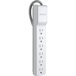 Belkin 6 Outlet Home/Office Surge Protector - 2.5 foot Cable - White - 555 Joules