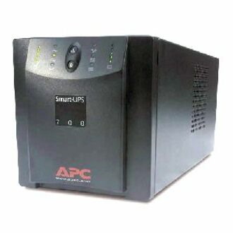 APC Smart-UPS 750VA Rack-mountable UPS