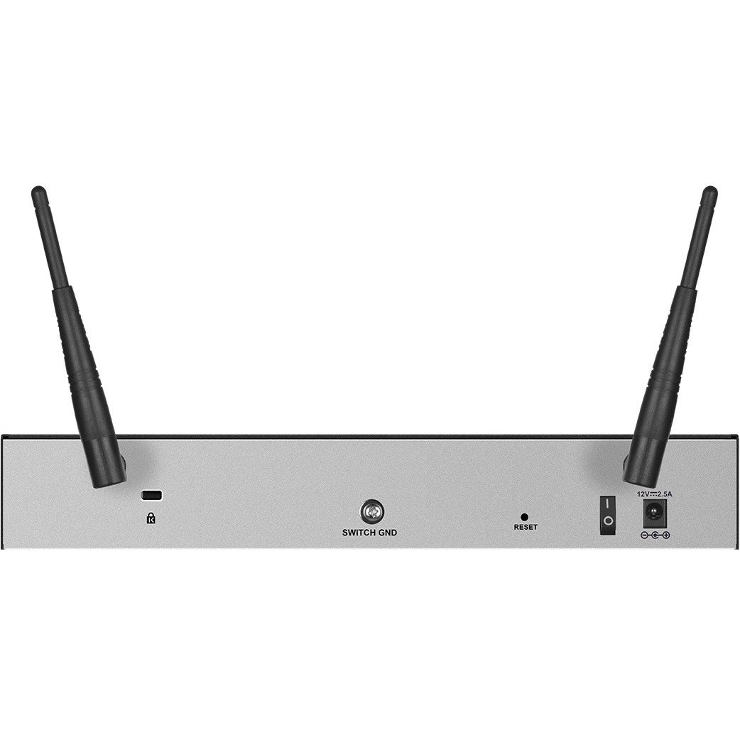 D-Link DSR-500AC Wi-Fi 5 IEEE 802.11ac Ethernet Wireless Router