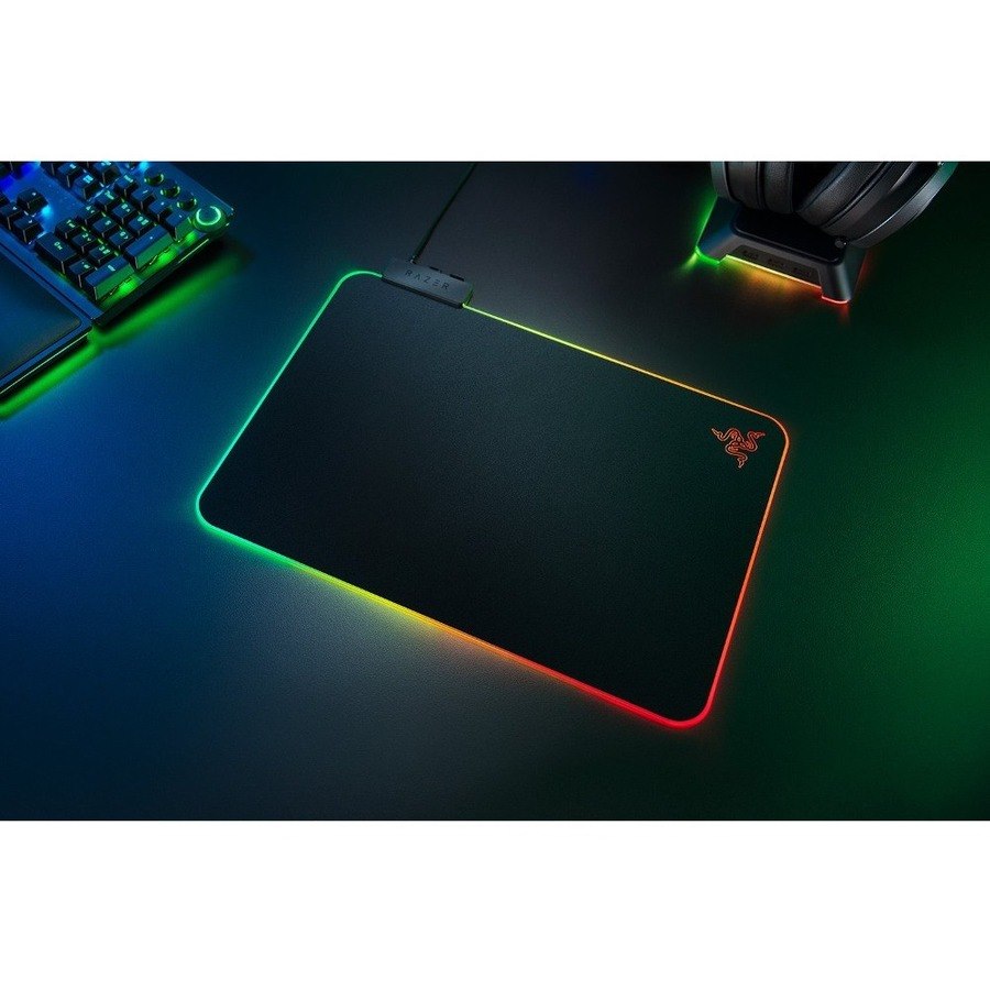 Razer Firefly V2 Mouse Pad