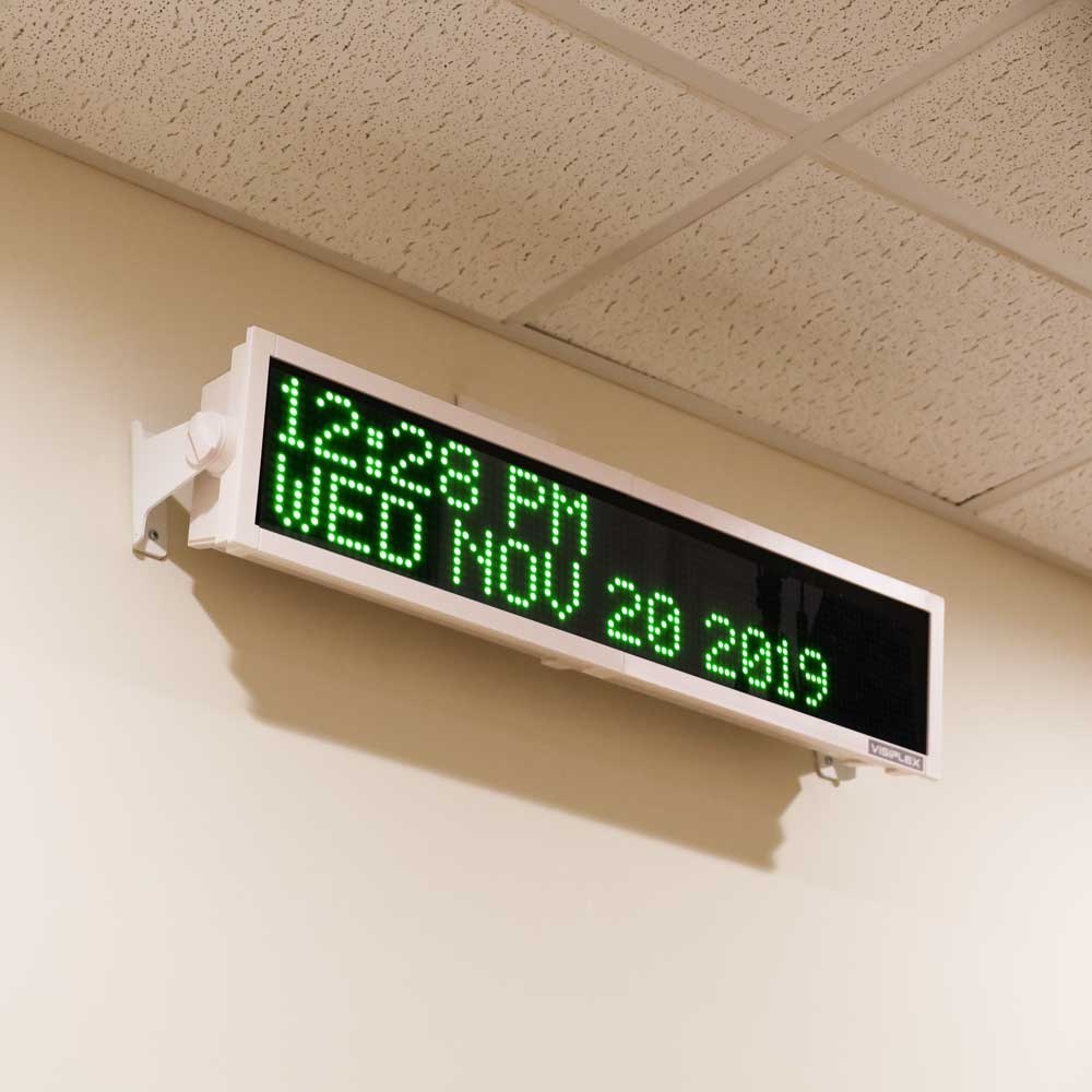 Wireless LED Message Board – VNS1620 (31″ Wide)