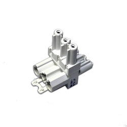 Elsafe Oe Elsafe: T Connector 1 Male / 2 Female - White