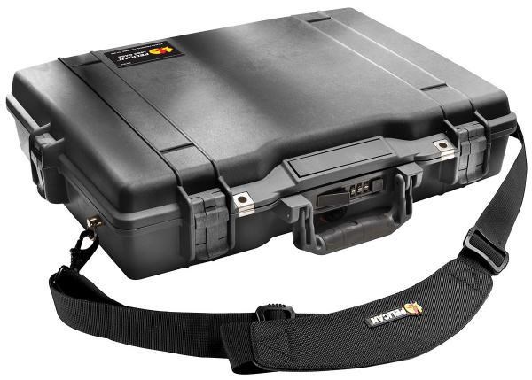 Pelican 1495 Laptop Case with Foam Black. Fits up to 17" laptops