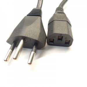 Swiss Plug to IEC C13 – Mains Lead – 0.75mm² – 2m