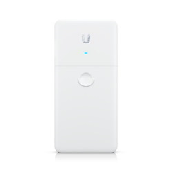 Ubiquiti UniFi Long-Range Ethernet Repeater, Receives PoE/PoE+, Offers Passthrough PoE Output, PoE Connections Up To 1 KM, Incl 2Yr Warr