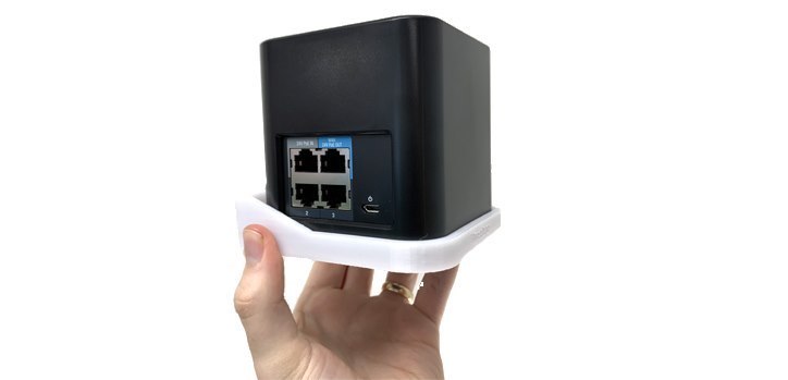 Go Wireless Ubiquiti Air Cube (Screws Not Included)