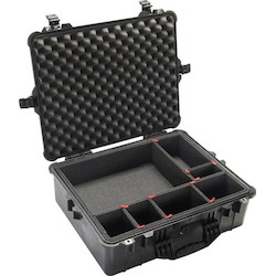 Pelican 1600 Large Protector Case Black With Pick N Pluck Foam Insert. Internal Dimensions Of 54.6 X 42 X 20.3 CM