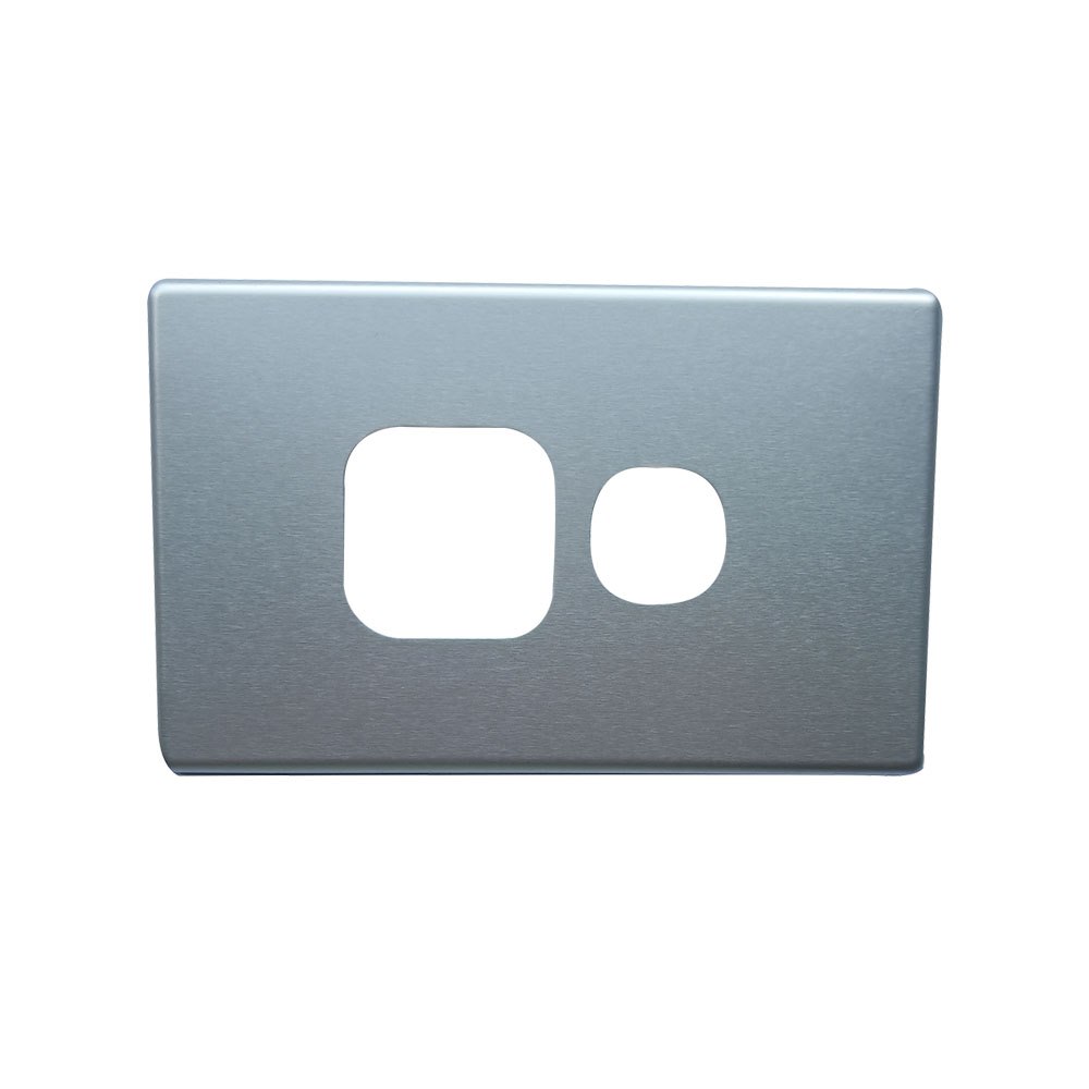 4Cabling 4C | Elegant Single Gpo Aluminium Plate - Horizontal - Silver Matte